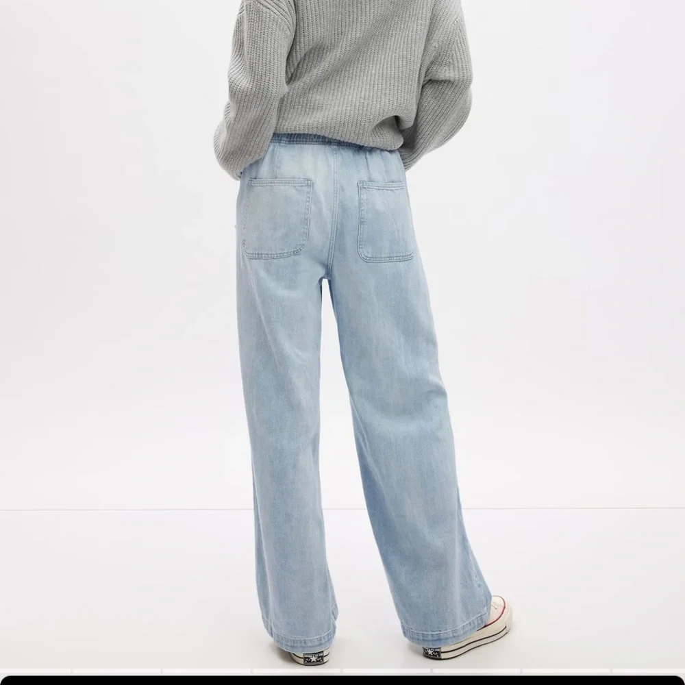 GAP high rise wide leg drawstring jeans - Picture 2 of 8